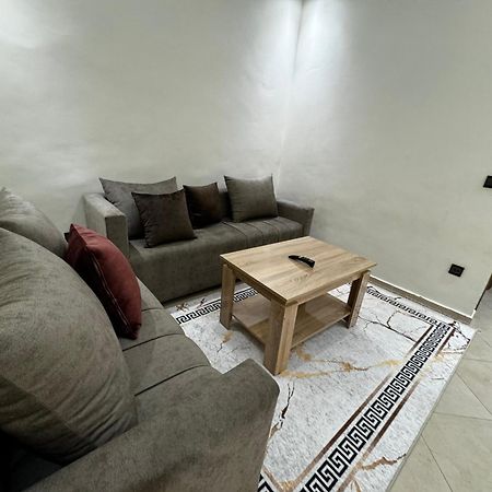 רבאט Appartement Spacieux Et Calme A Proximite De La Mer Et La Gare Agdal מראה חיצוני תמונה