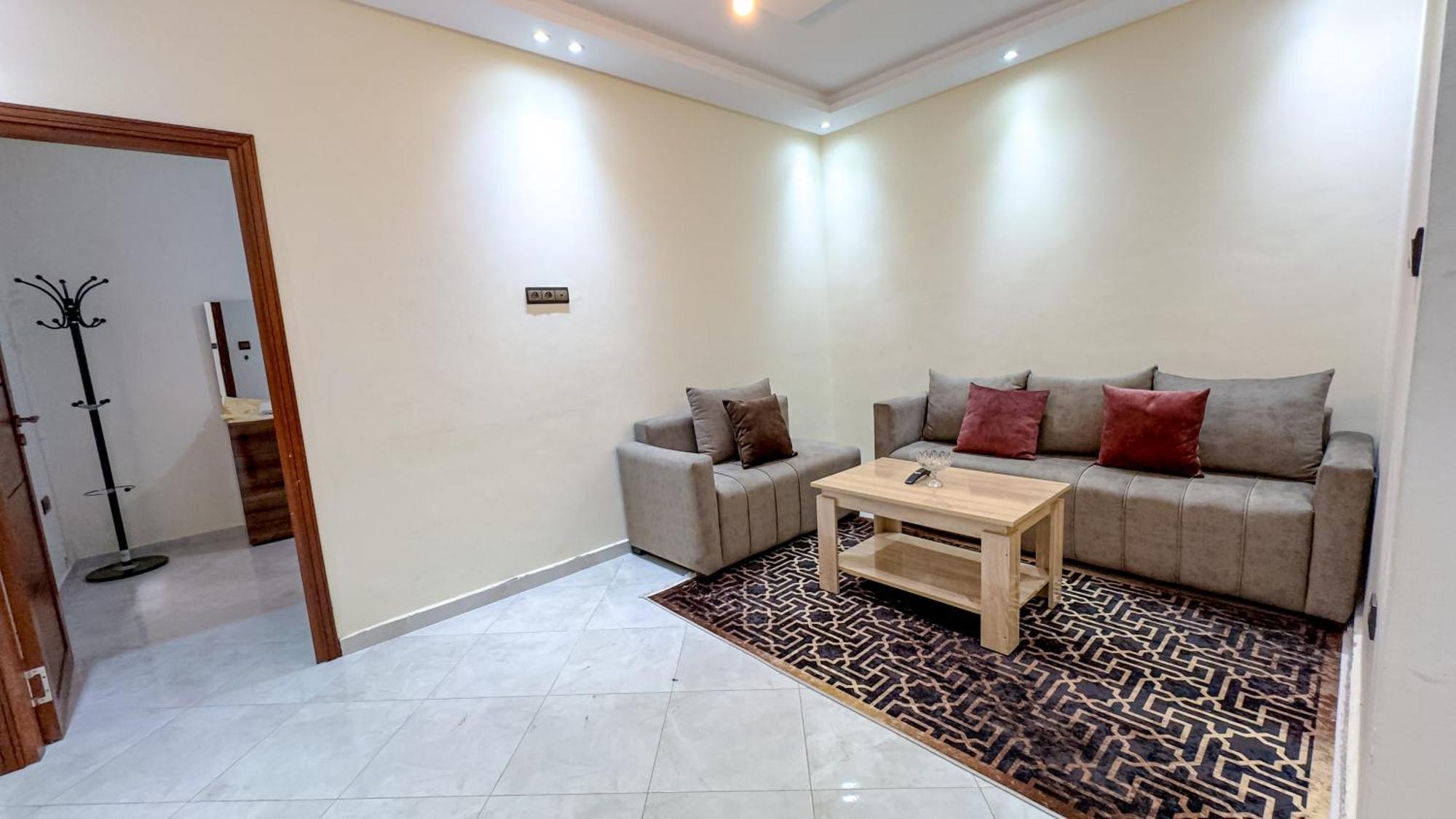 רבאט Appartement Spacieux Et Calme A Proximite De La Mer Et La Gare Agdal מראה חיצוני תמונה